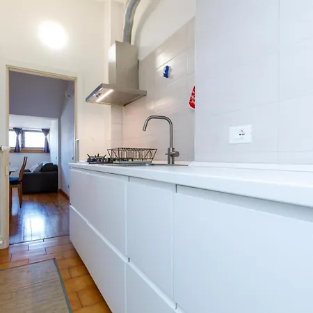 Easymoon Apartment *